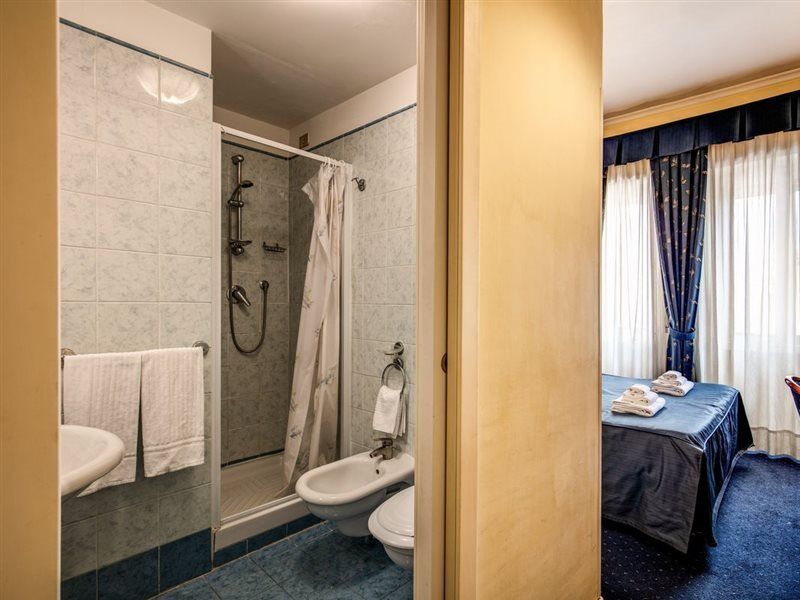Hotel Laura Рим Экстерьер фото